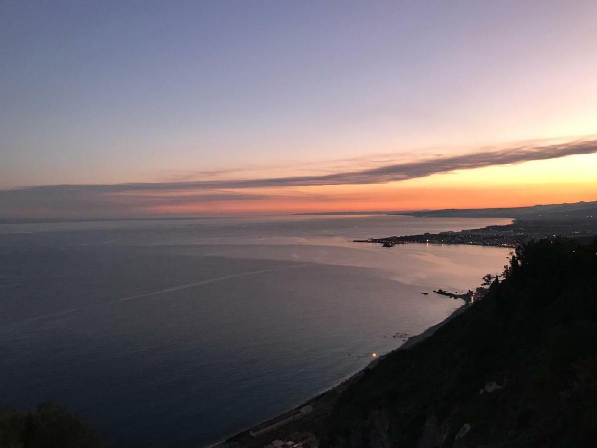 Baia Di Atlantide Daire Taormina Dış mekan fotoğraf