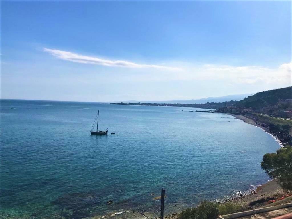 Baia Di Atlantide Daire Taormina Dış mekan fotoğraf