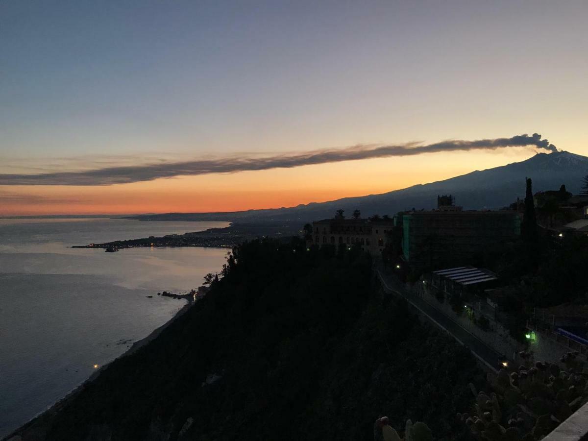 Baia Di Atlantide Daire Taormina Dış mekan fotoğraf